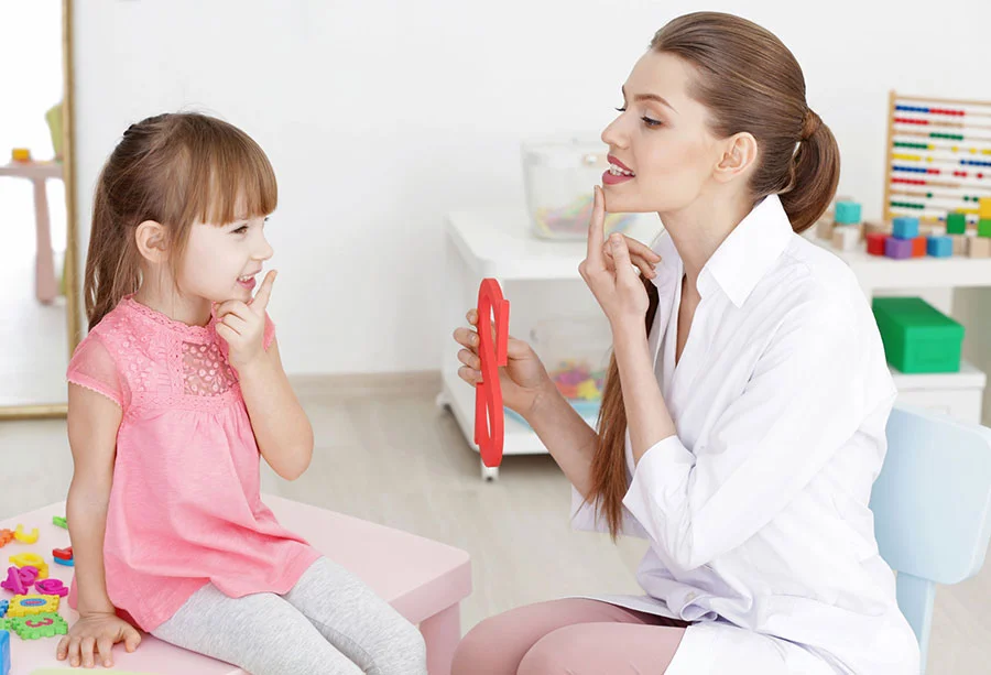 گفتار درمانی در منزل برای کودکان